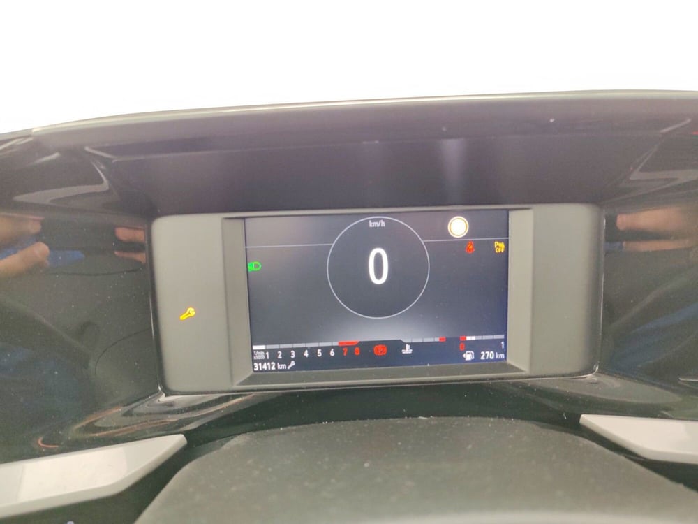 Opel Mokka usata a Massa-Carrara (15)