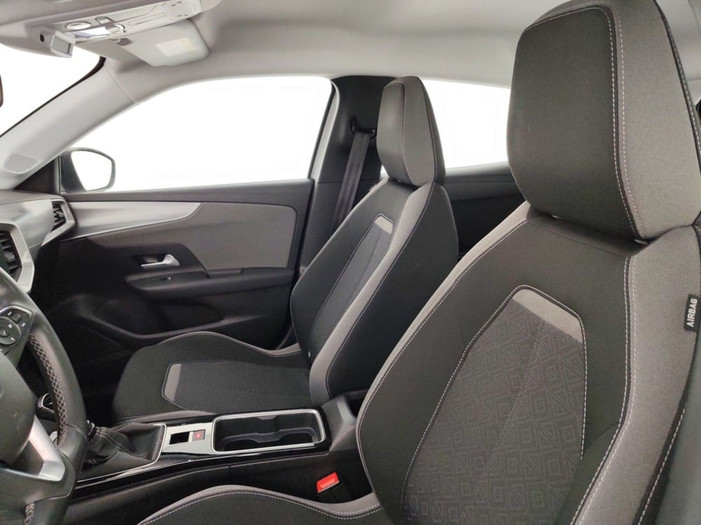 Opel Mokka usata a Massa-Carrara (9)