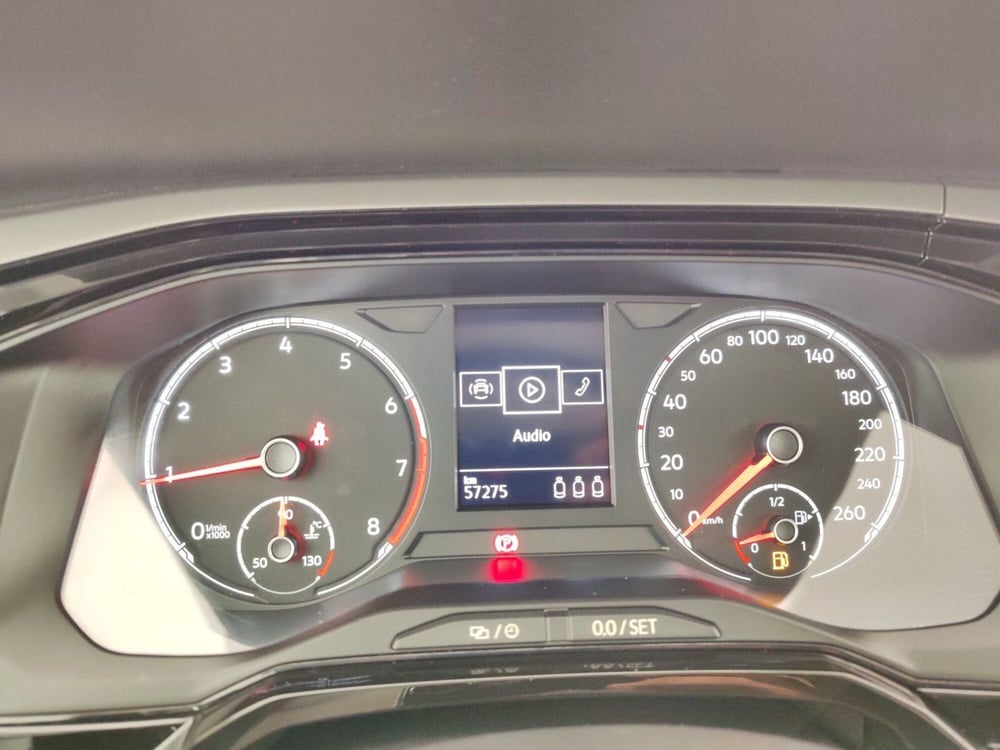 Volkswagen Polo usata a Massa-Carrara (14)