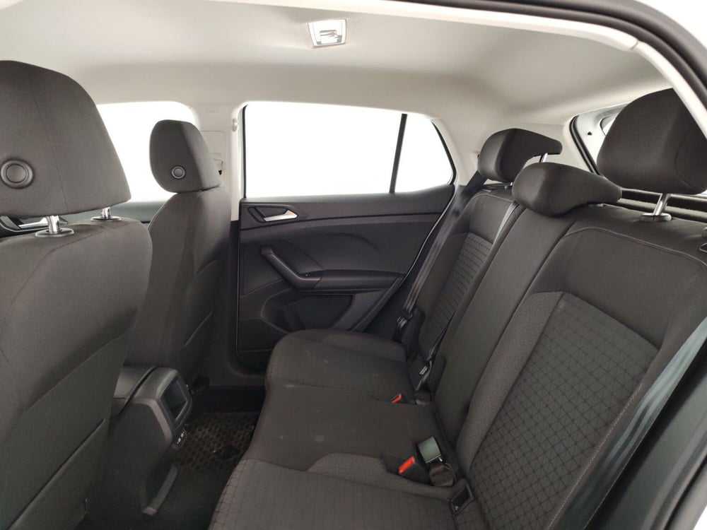 Volkswagen T-Cross usata a Massa-Carrara (10)