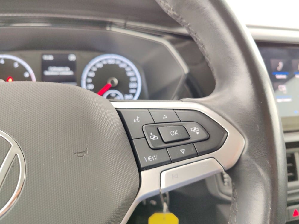 Volkswagen T-Cross usata a Massa-Carrara (13)