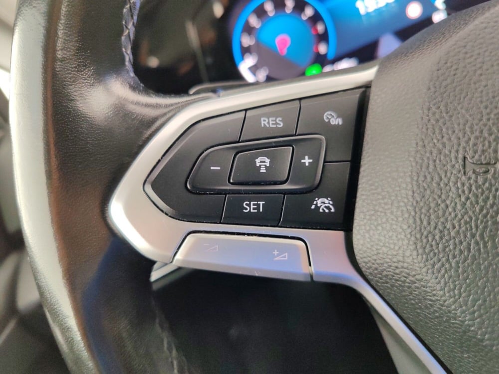 Volkswagen Golf usata a Massa-Carrara (15)