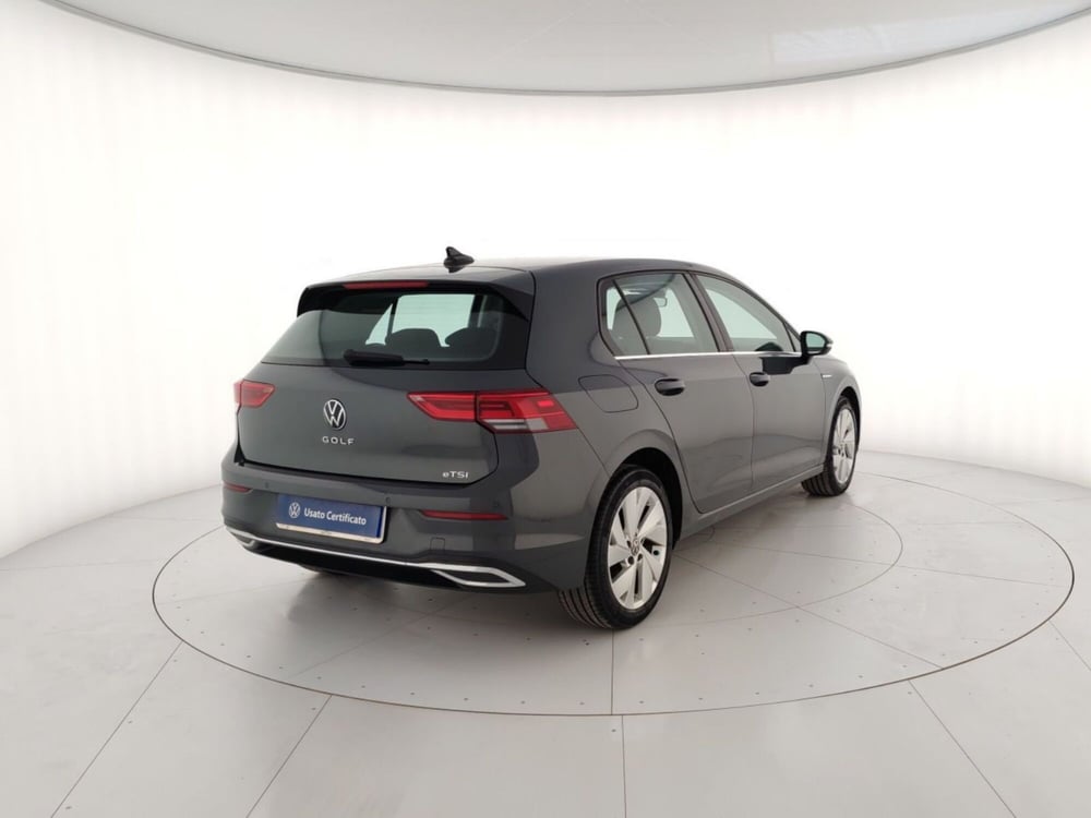 Volkswagen Golf usata a Massa-Carrara (3)