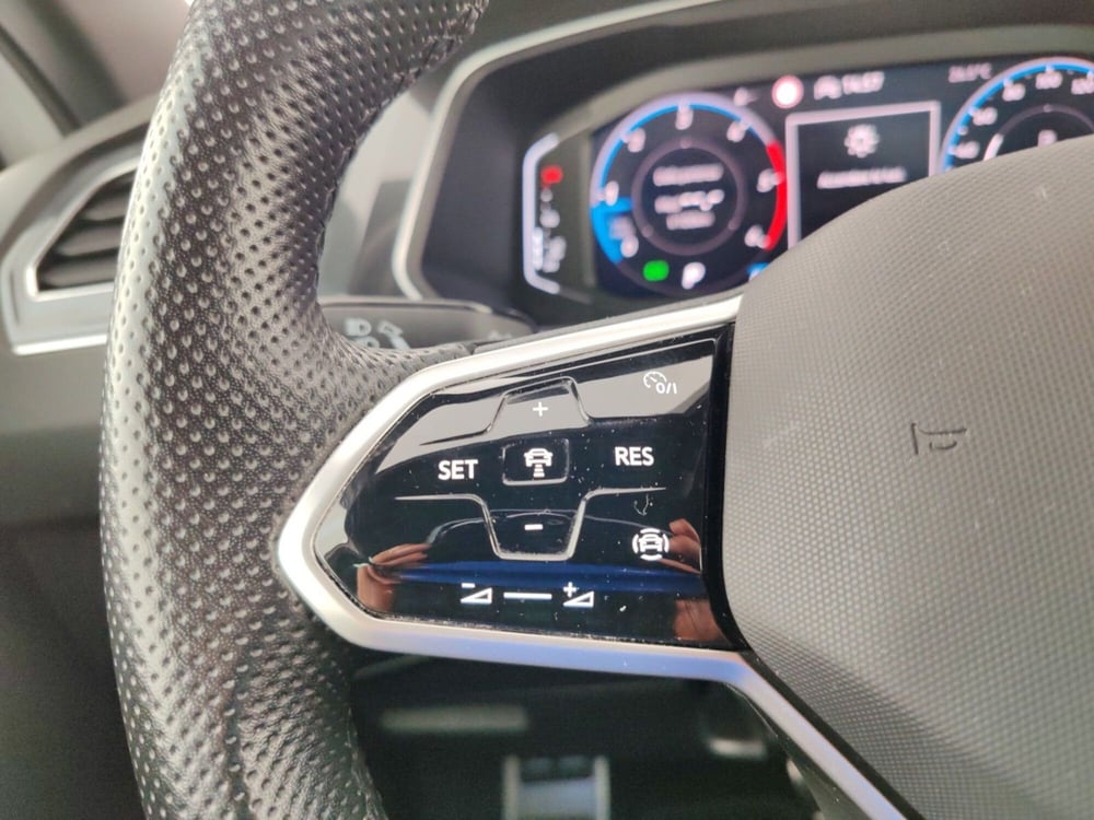 Volkswagen Tiguan usata a Massa-Carrara (10)