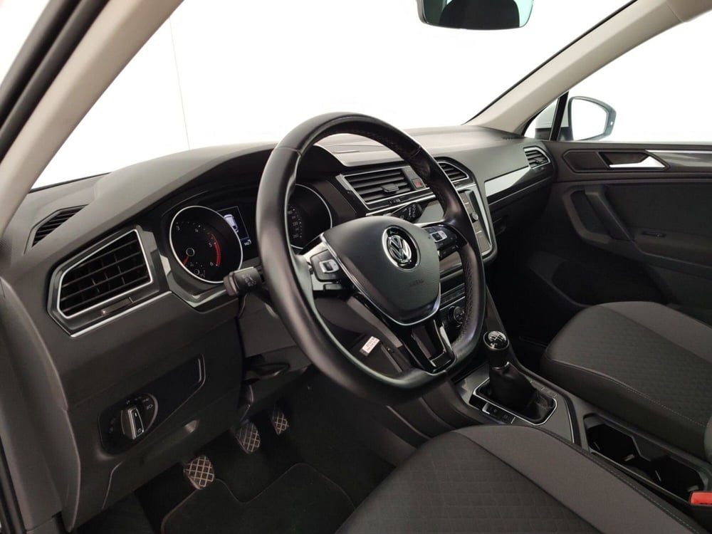 Volkswagen Tiguan usata a Massa-Carrara (8)