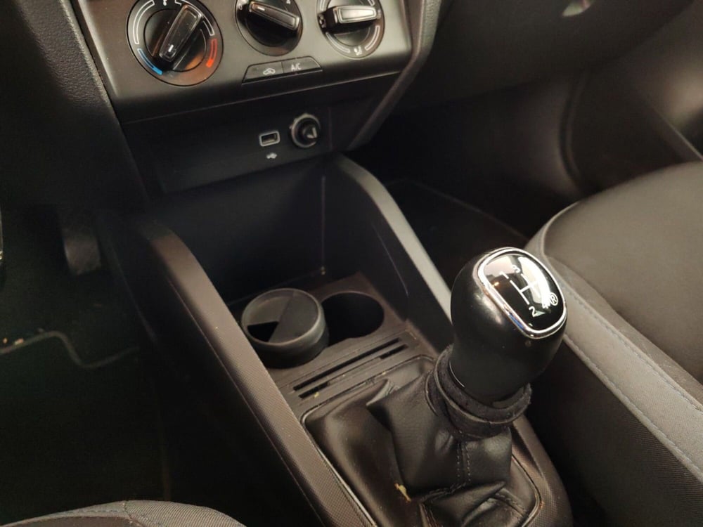 Skoda Fabia usata a Massa-Carrara (11)