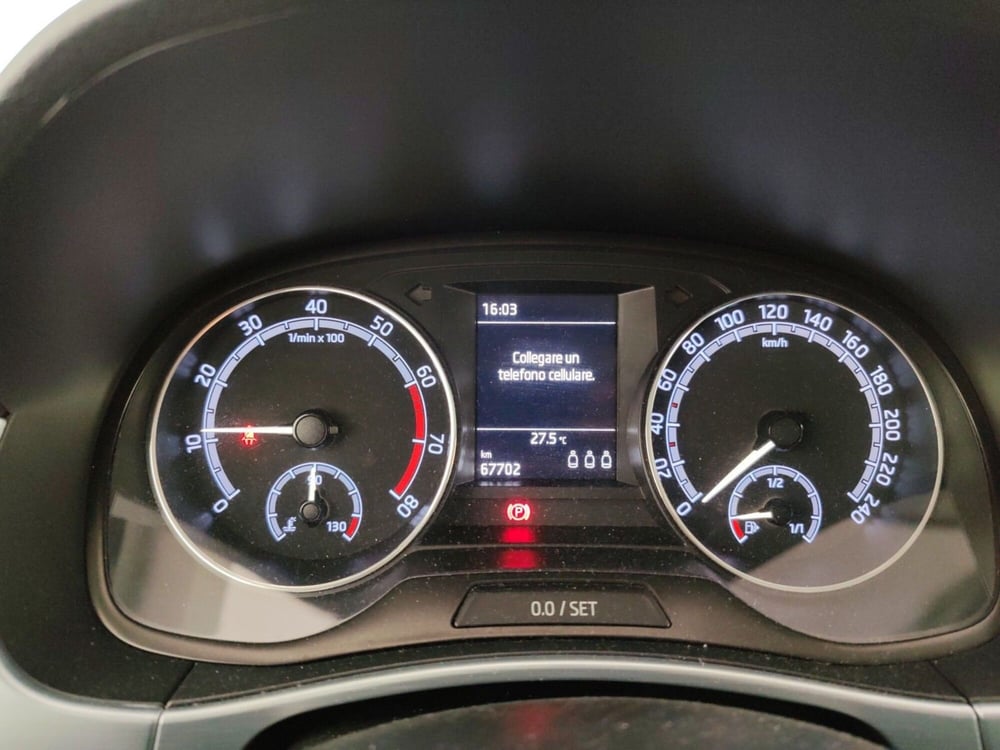 Skoda Fabia usata a Massa-Carrara (15)