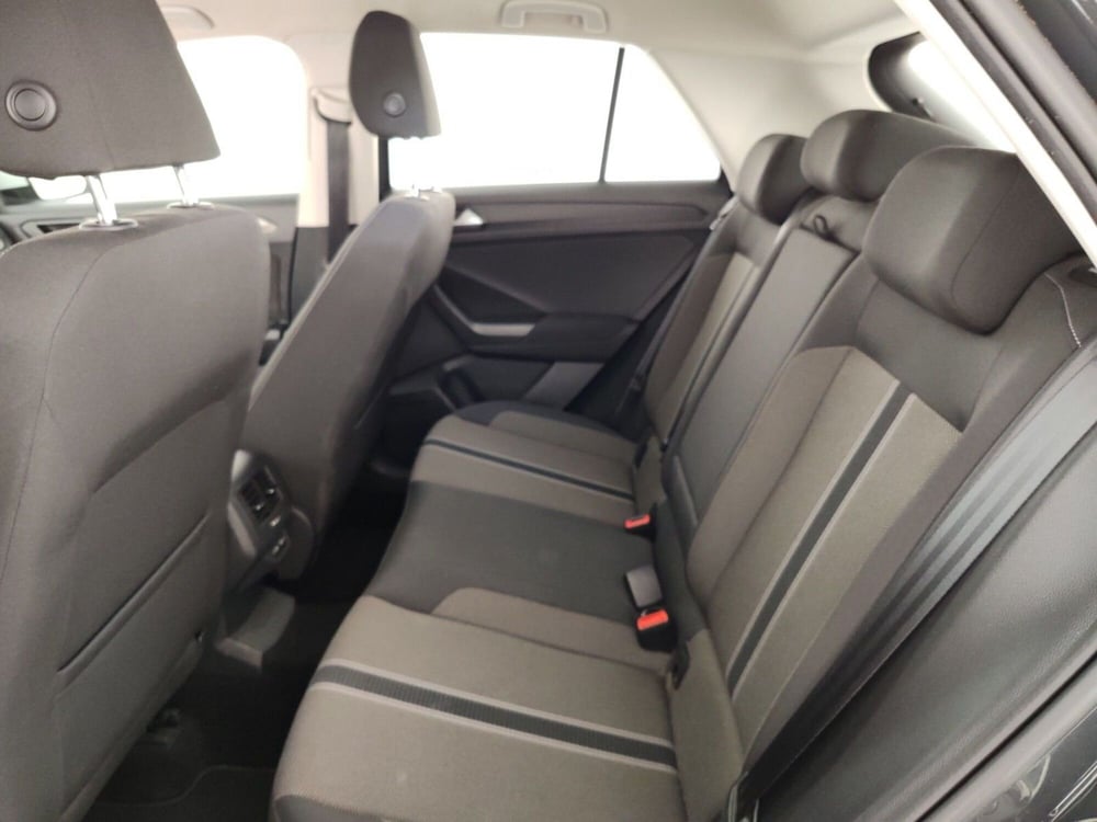 Volkswagen T-Roc usata a Massa-Carrara (11)