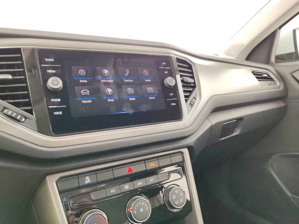 Volkswagen T-Roc usata a Massa-Carrara (13)