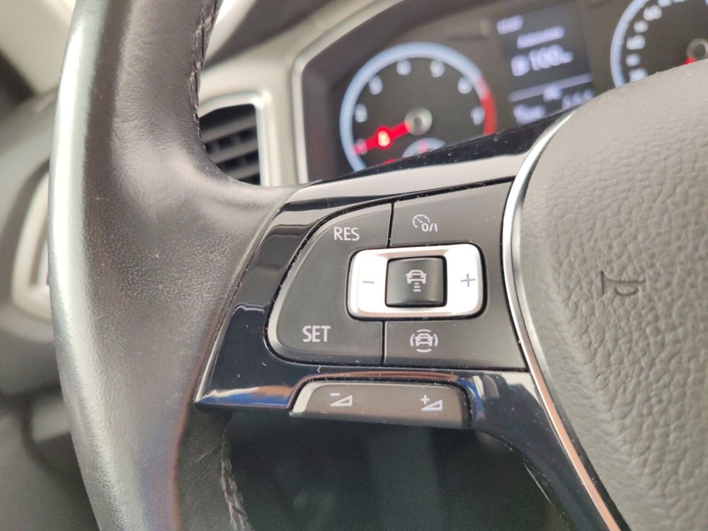 Volkswagen T-Roc usata a Massa-Carrara (15)