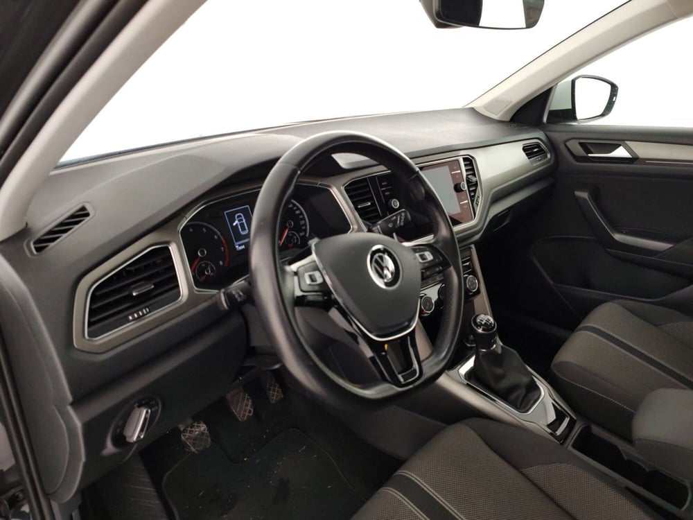 Volkswagen T-Roc usata a Massa-Carrara (8)