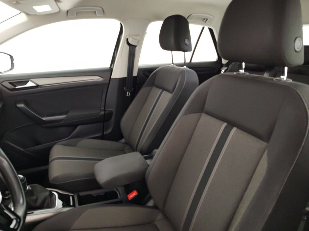 Volkswagen T-Roc usata a Massa-Carrara (9)
