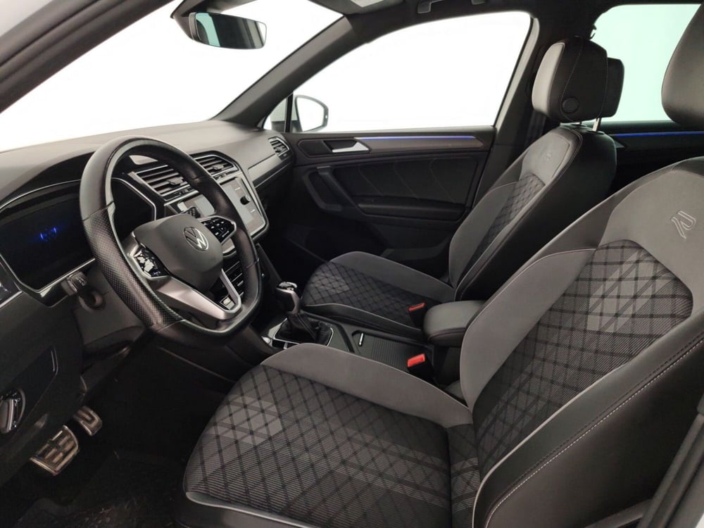 Volkswagen Tiguan usata a Massa-Carrara (11)