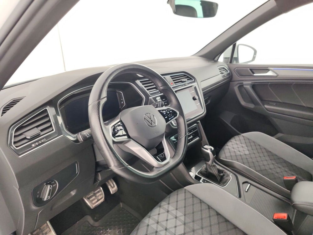 Volkswagen Tiguan usata a Massa-Carrara (12)