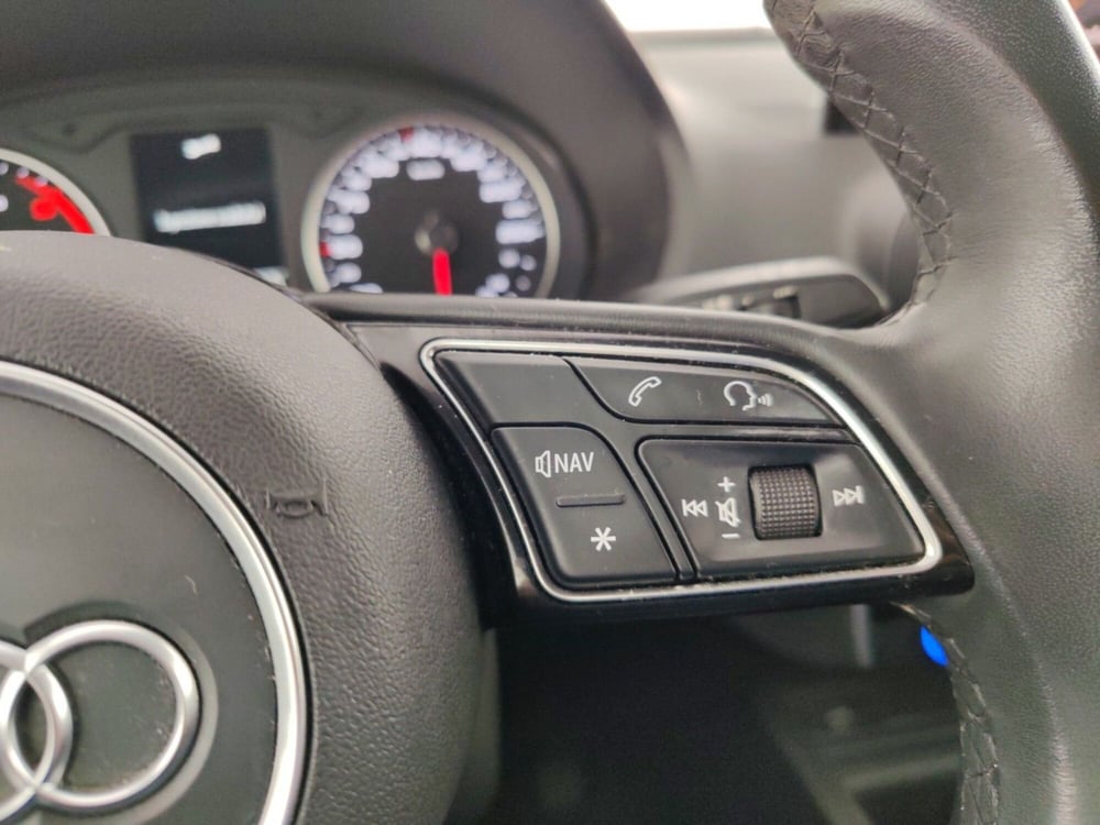 Audi Q2 usata a Massa-Carrara (13)