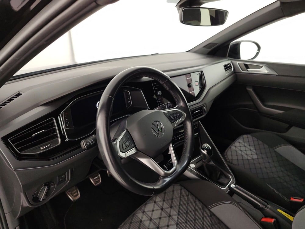 Volkswagen Taigo usata a Massa-Carrara (8)