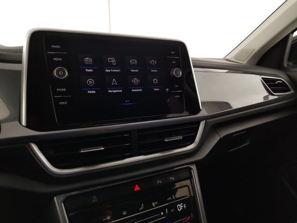 Volkswagen T-Roc usata a Massa-Carrara (12)