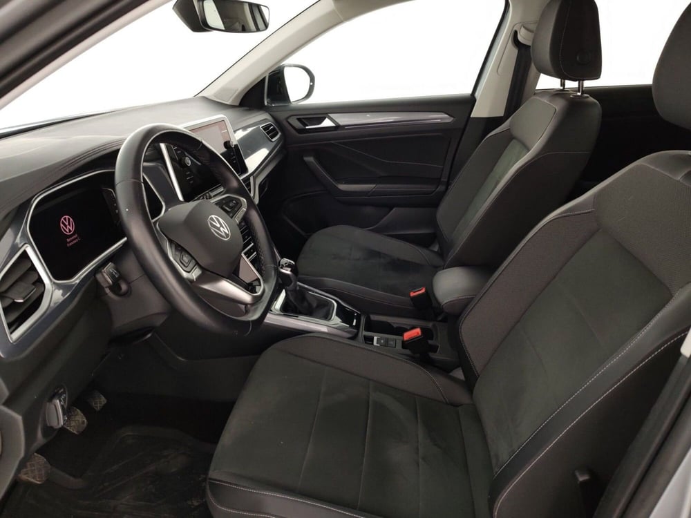 Volkswagen T-Roc usata a Massa-Carrara (7)