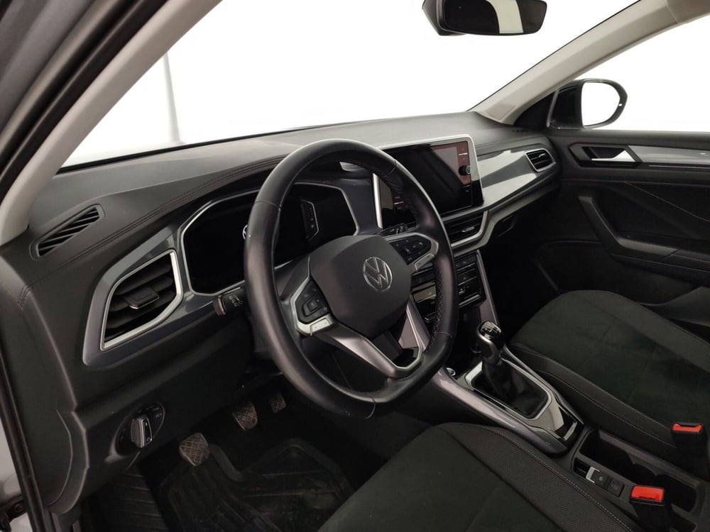 Volkswagen T-Roc usata a Massa-Carrara (8)