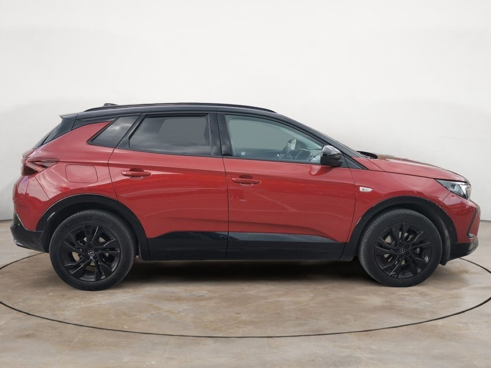Opel Grandland usata a Taranto (5)