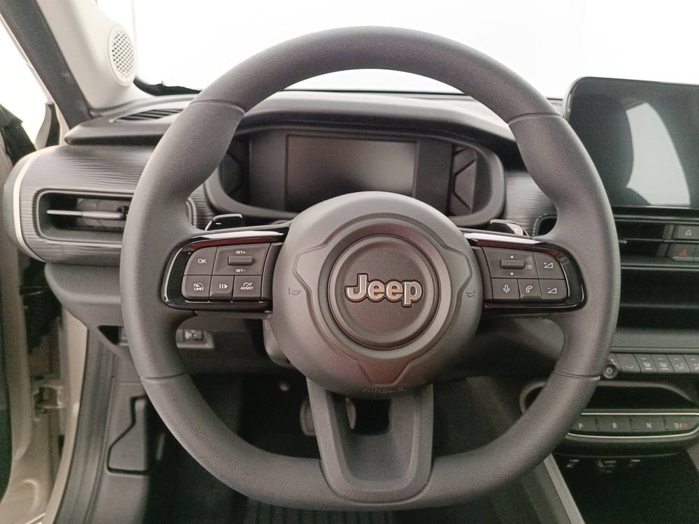 Jeep Avenger nuova a Treviso (12)