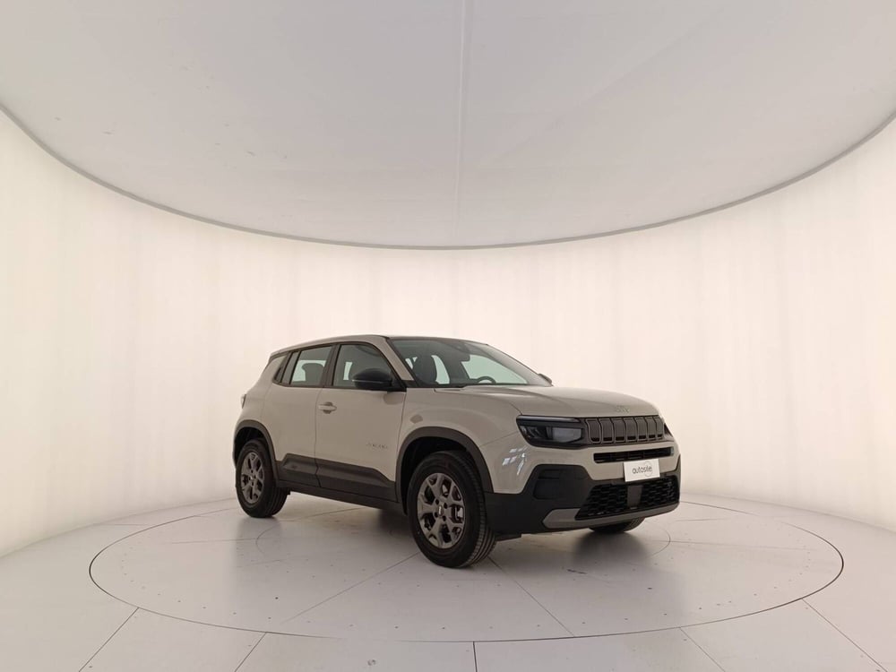 Jeep Avenger nuova a Treviso (3)