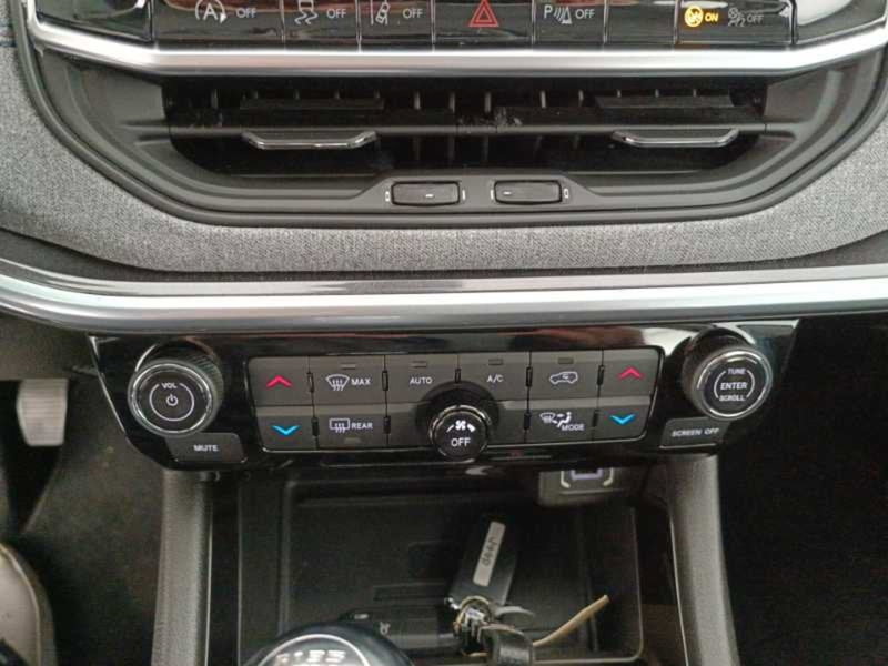 Jeep Compass usata a Treviso (17)