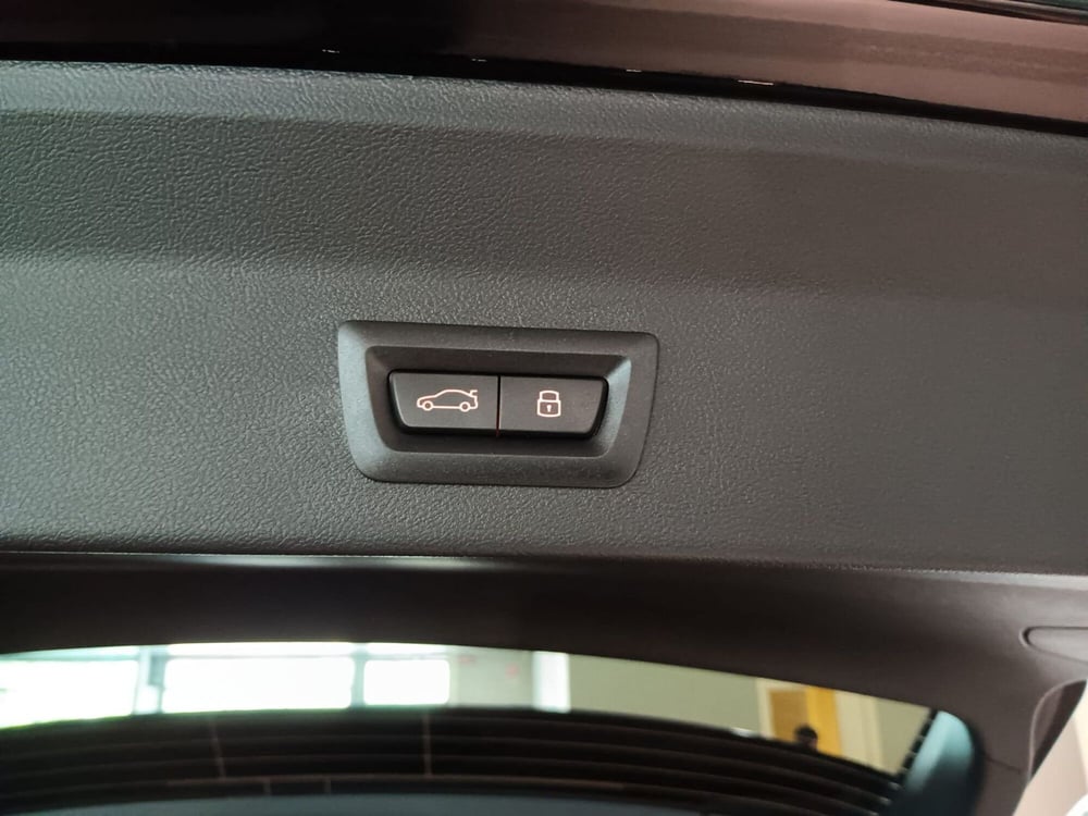 BMW X3 nuova a Asti (11)