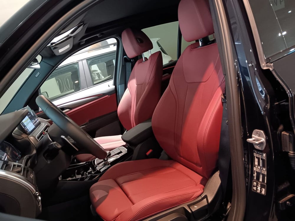 BMW X3 nuova a Asti (8)