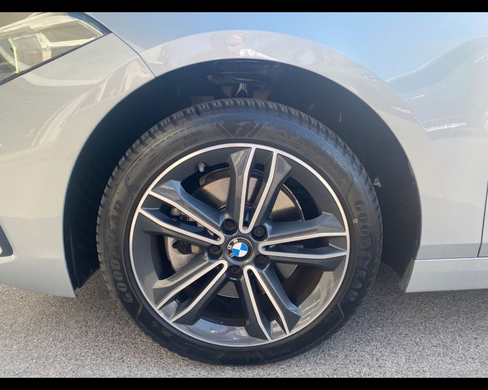BMW Serie 1 usata a Caserta (10)