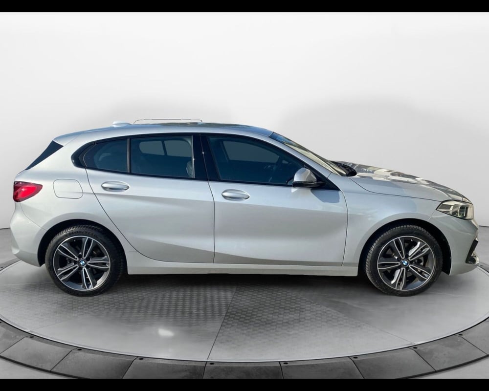 BMW Serie 1 usata a Caserta (6)