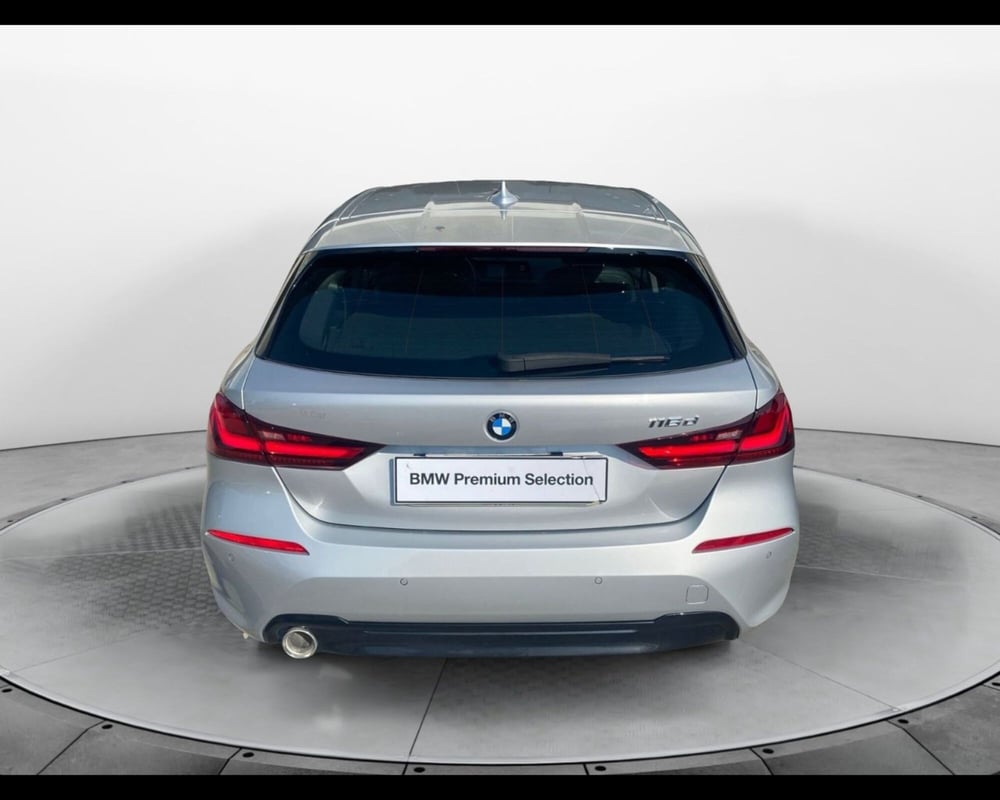 BMW Serie 1 usata a Caserta (8)