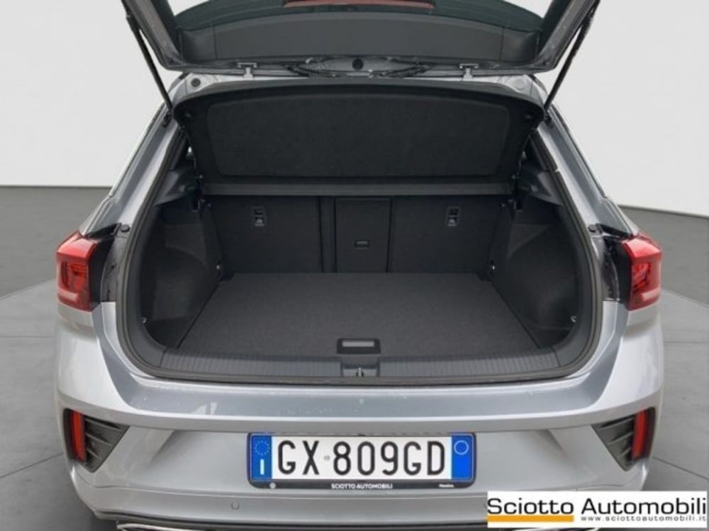 Volkswagen T-Roc nuova a Messina (17)