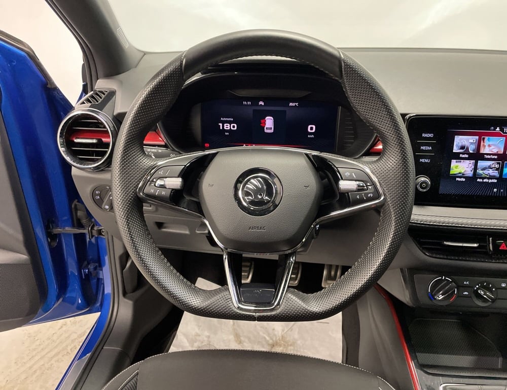 Skoda Fabia usata a Varese (15)