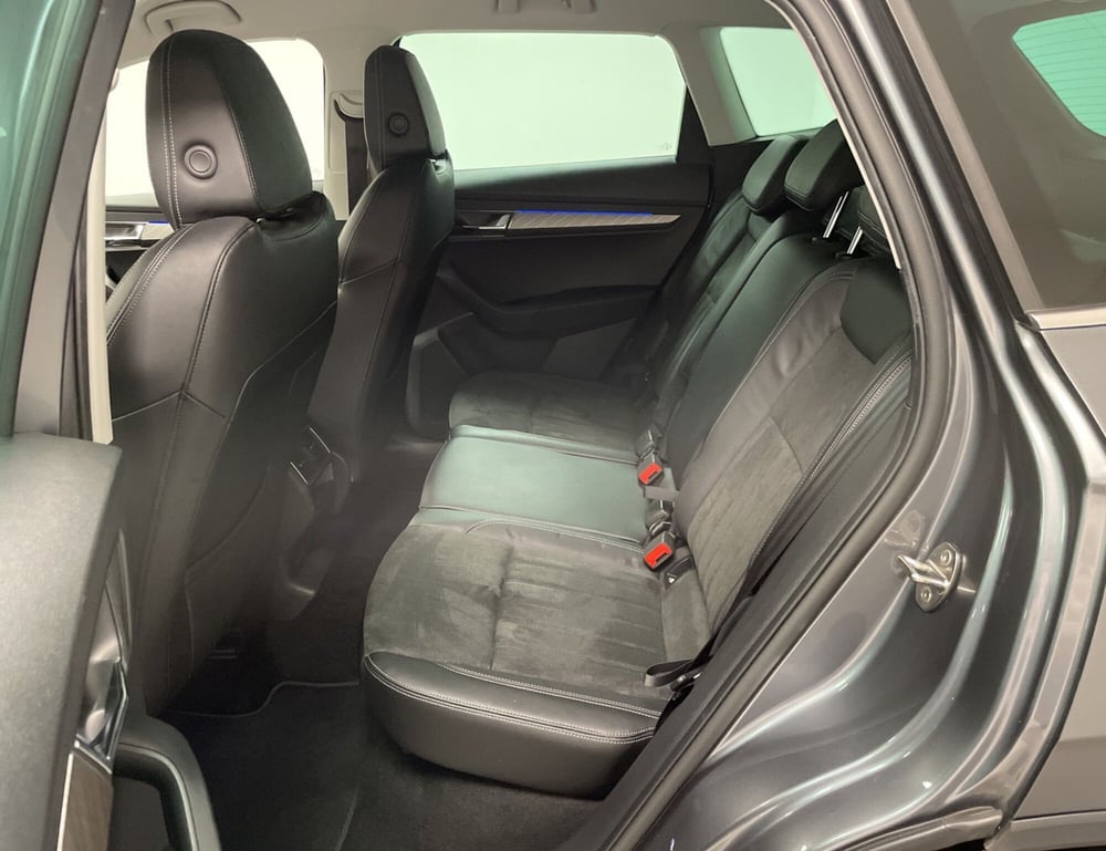 Skoda Karoq usata a Varese (11)