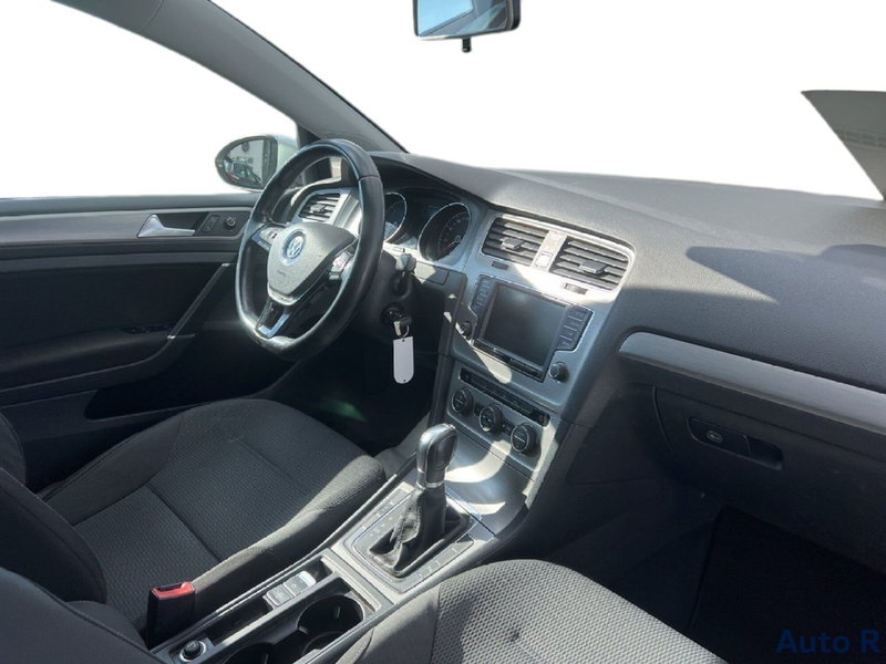 Volkswagen Golf Variant usata a Potenza (10)