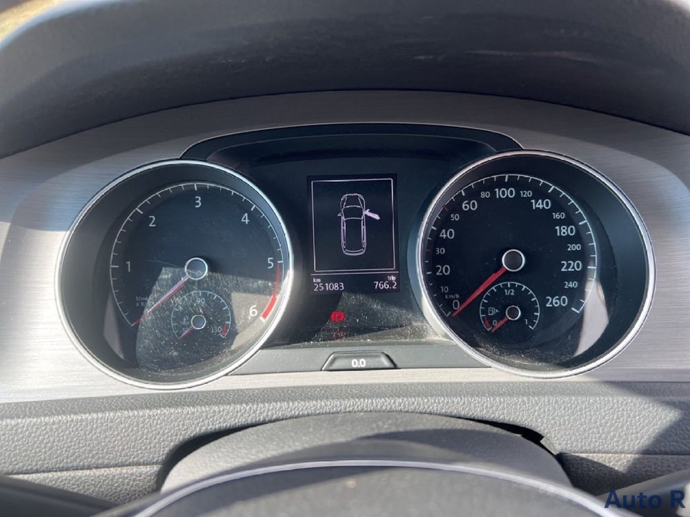 Volkswagen Golf Variant usata a Potenza (13)