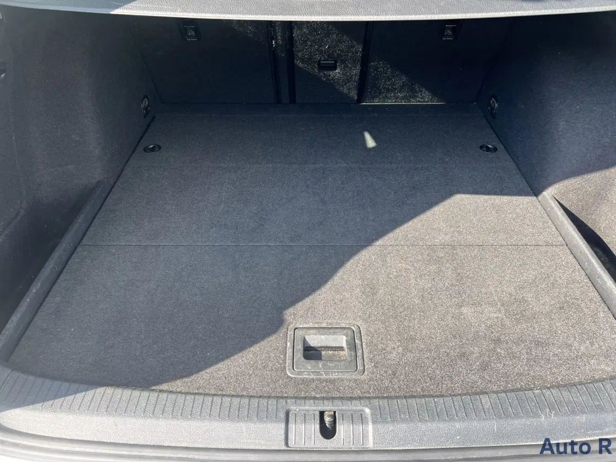 Volkswagen Golf Variant usata a Potenza (7)