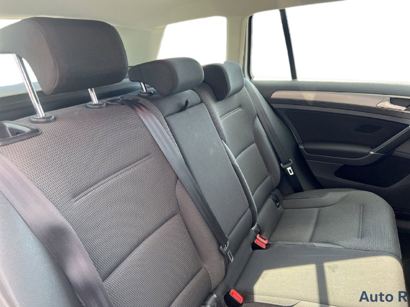 Volkswagen Golf Variant usata a Potenza (9)