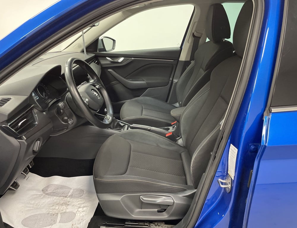 Skoda Kamiq usata a Varese (11)