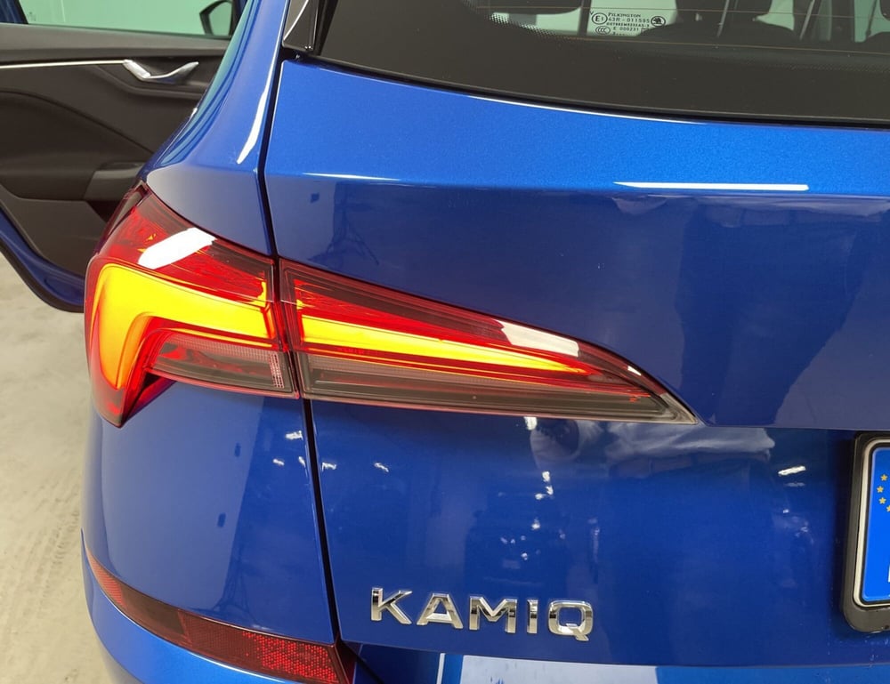 Skoda Kamiq usata a Varese (18)