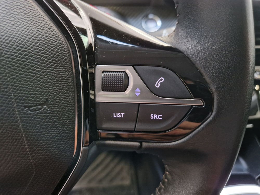Peugeot 208 usata a Varese (13)