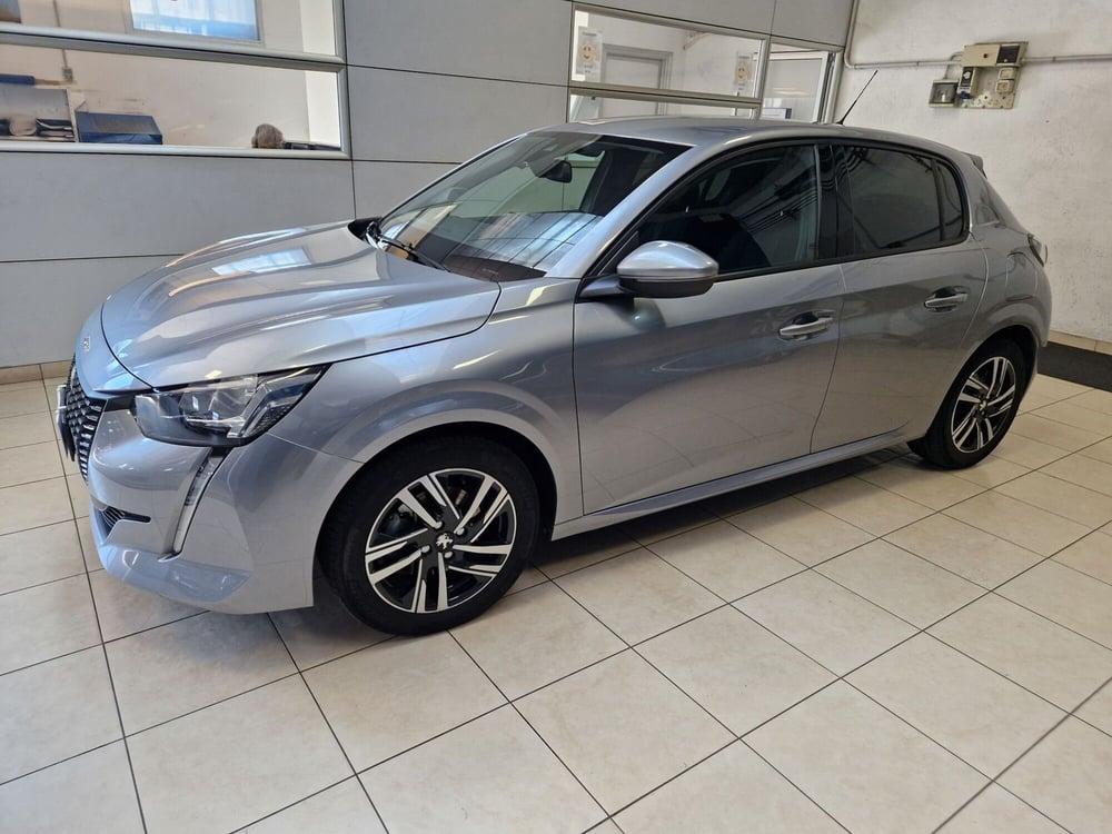 Peugeot 208 usata a Varese (2)