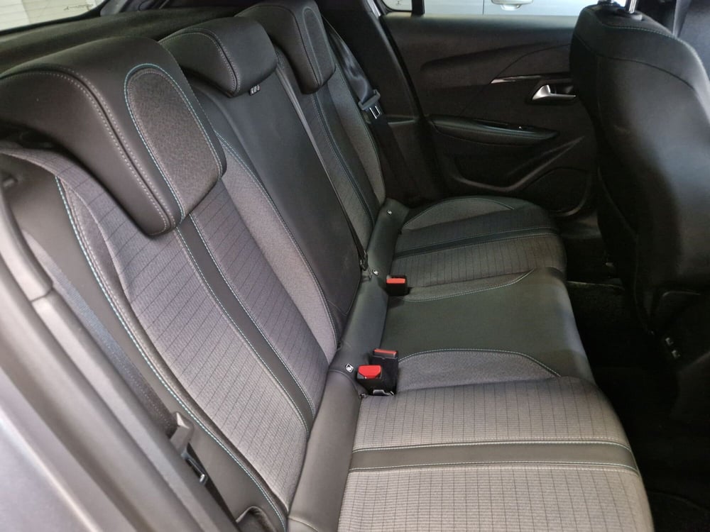 Peugeot 208 usata a Varese (6)