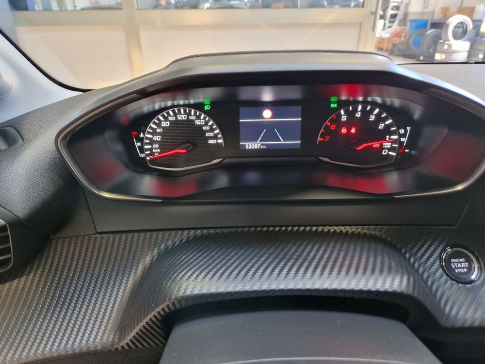 Peugeot 208 usata a Varese (9)