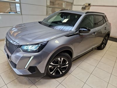 Peugeot 2008 motore elettrico 136 CV Allure Pack nuova a Saronno