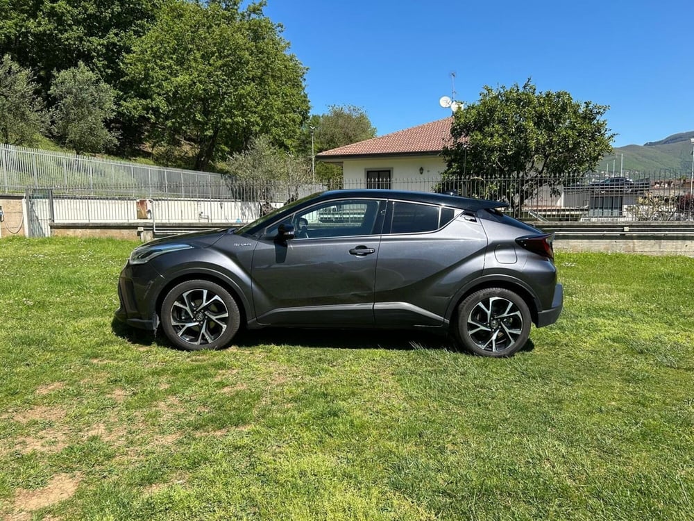 Toyota Toyota C-HR usata a Salerno (10)