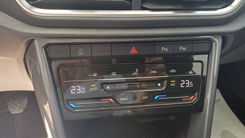 Volkswagen T-Roc usata a Padova (16)