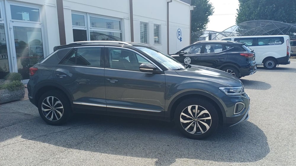 Volkswagen T-Roc usata a Padova (6)