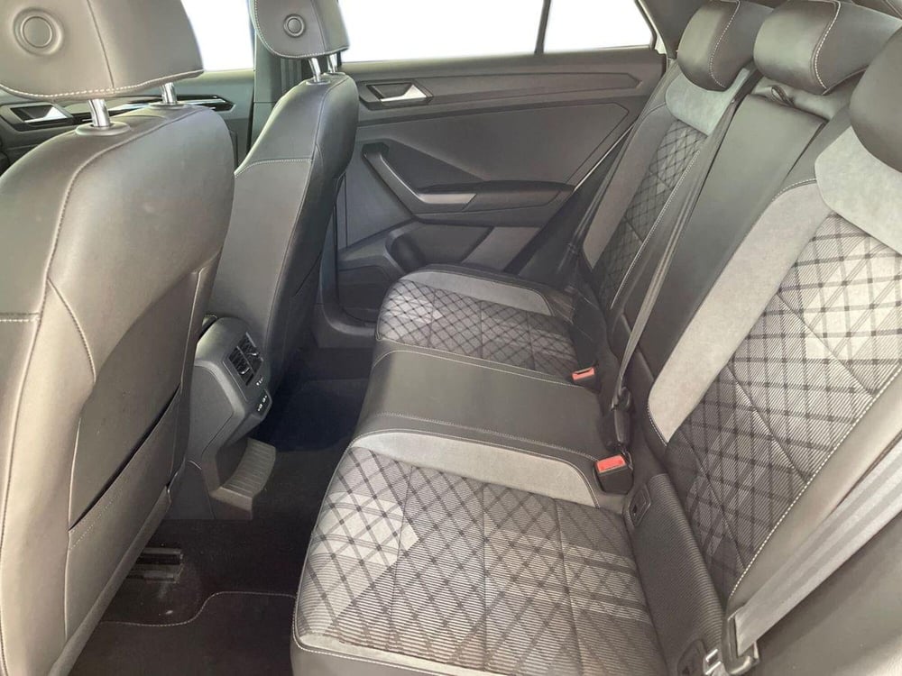 Volkswagen T-Roc usata a Pistoia (12)